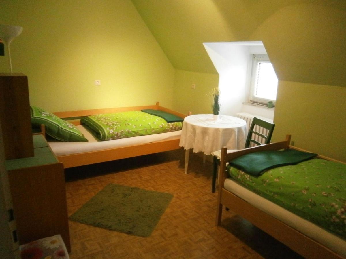 Ferienwohnung An Der Schlier Neuental Exteriör bild